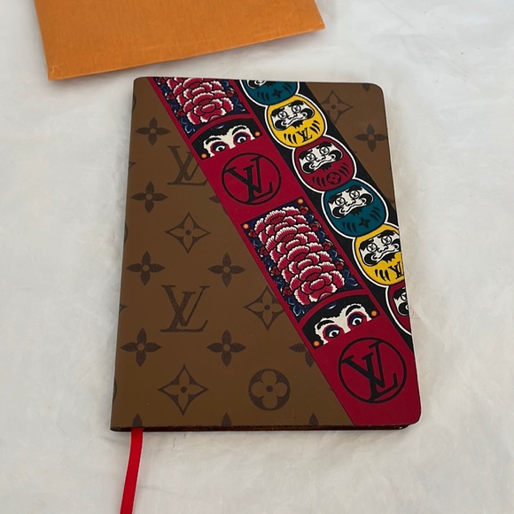 Louis Vuitton Accessories - Louis Vuitton Kabuki Clemence notebook